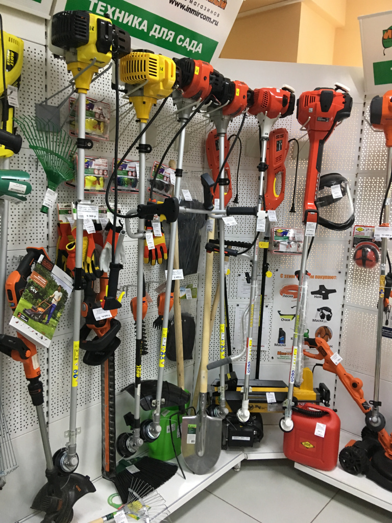 Техника для кошения и аксессуары